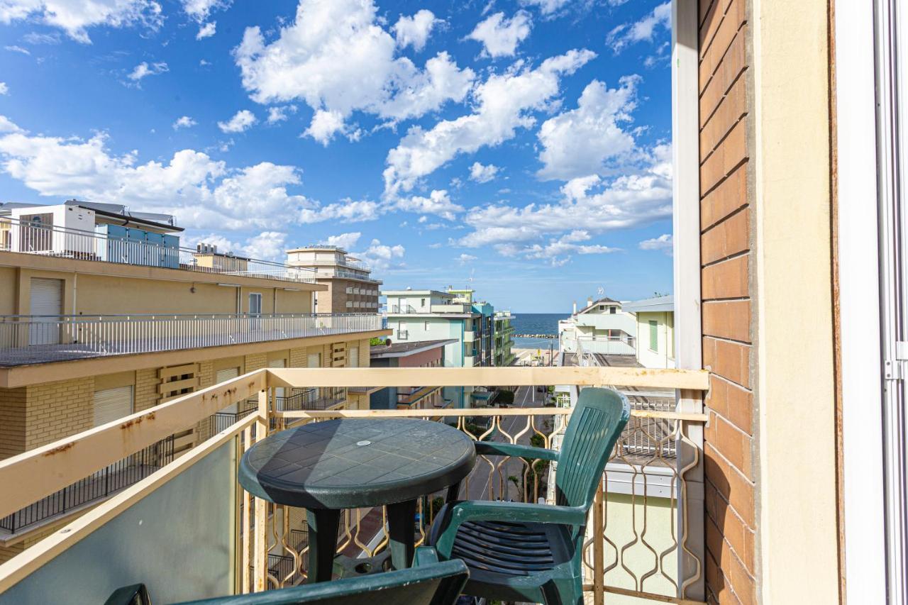 Residence & Suites Bellaria-Igea Marina Ngoại thất bức ảnh