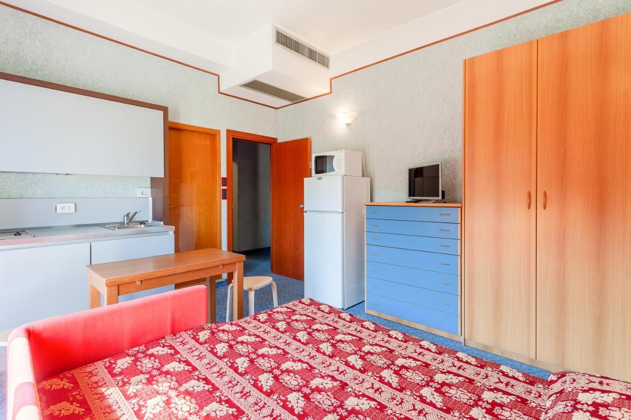 Residence & Suites Bellaria-Igea Marina Ngoại thất bức ảnh