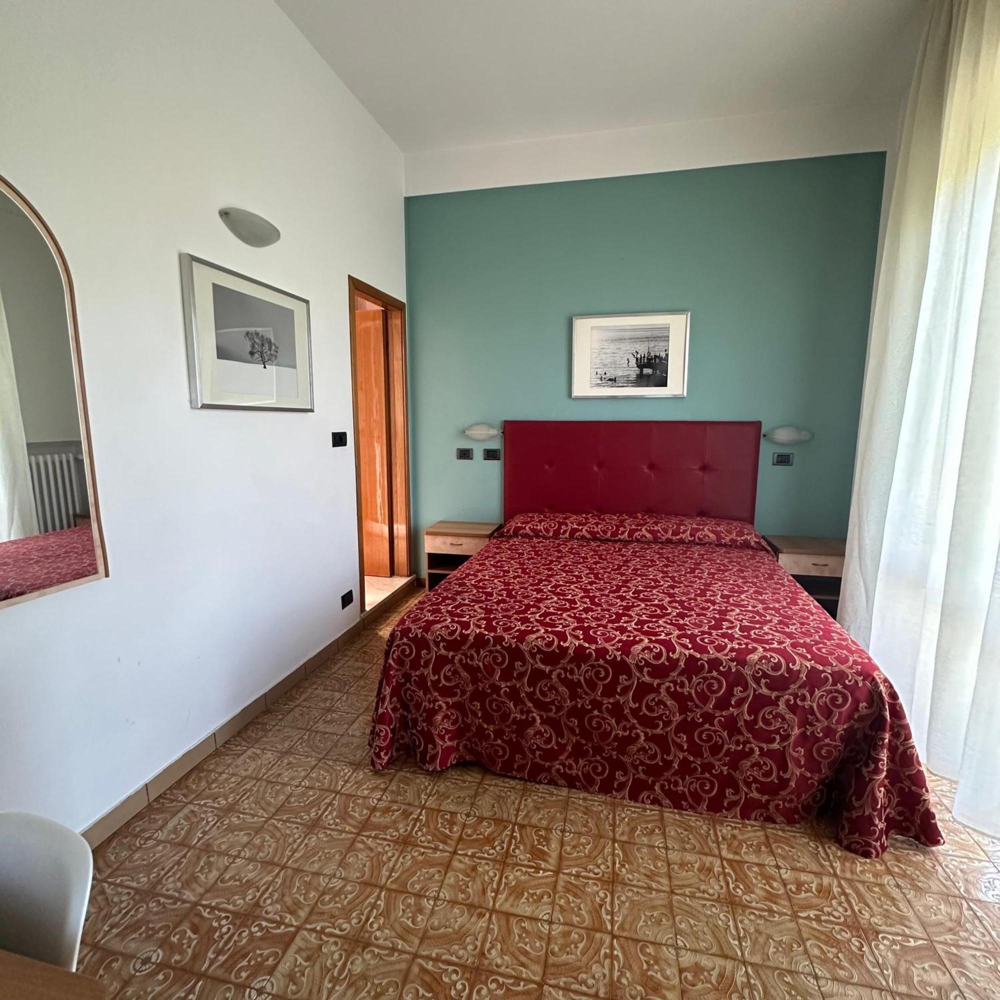 Residence & Suites Bellaria-Igea Marina Ngoại thất bức ảnh